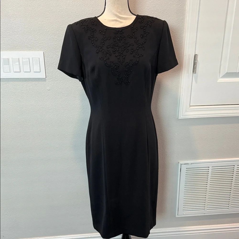 Donna Morgan Vintage Dress Black
Beaded Sheath 1980s 80s Mid Size 10